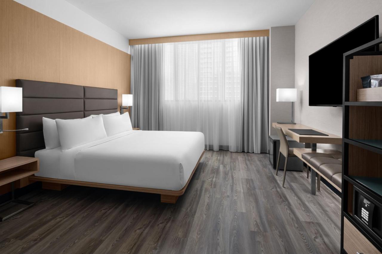 Ac Hotel By Marriott Miami Brickell Exterior photo