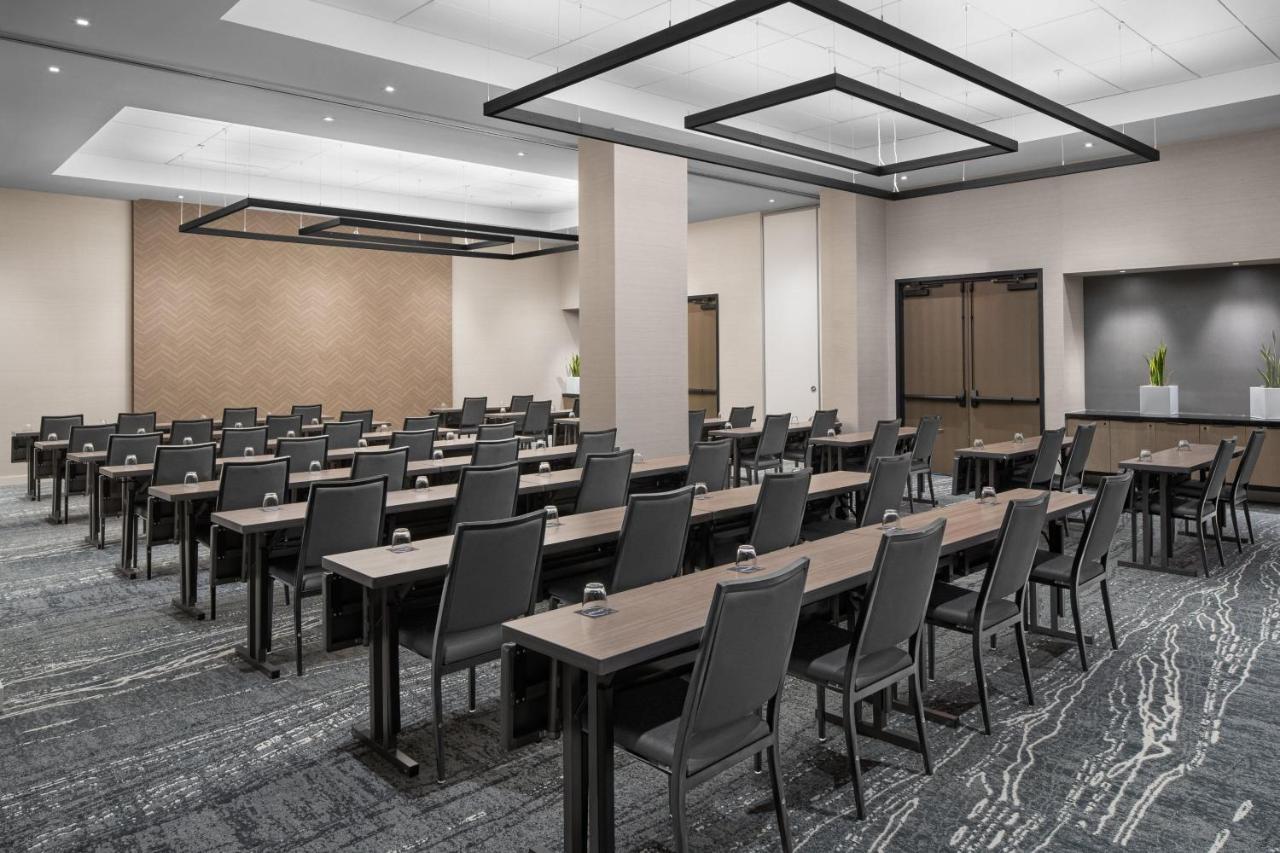 Ac Hotel By Marriott Miami Brickell Exterior photo